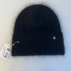 Lululemon Black Fuzzy Cashmere Beanie (brand new, never worn)